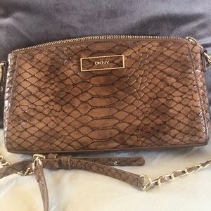 Cross body bag